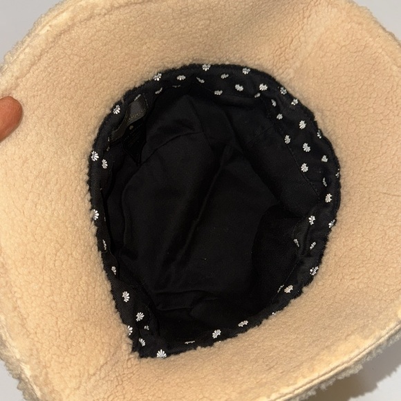 Lele Sadoughi bucket hat - Picture 4 of 5